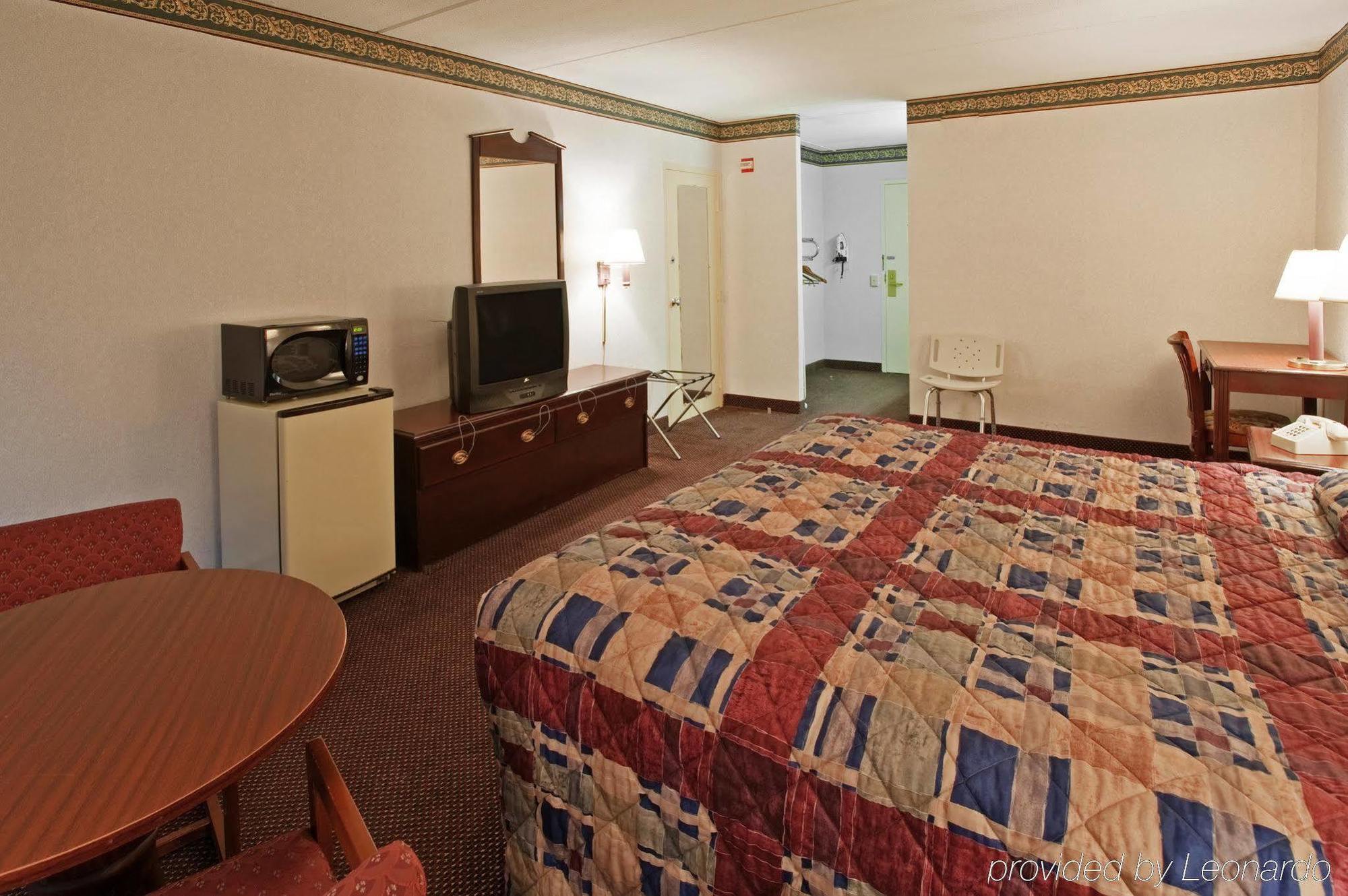 Red Roof Inn Reading Habitación foto